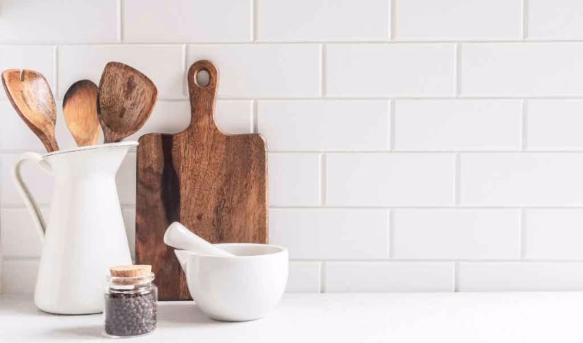 Discover the Charm of Moroccan Kitchen Utensils and Tea Accessories: 6 Must-Have Categories