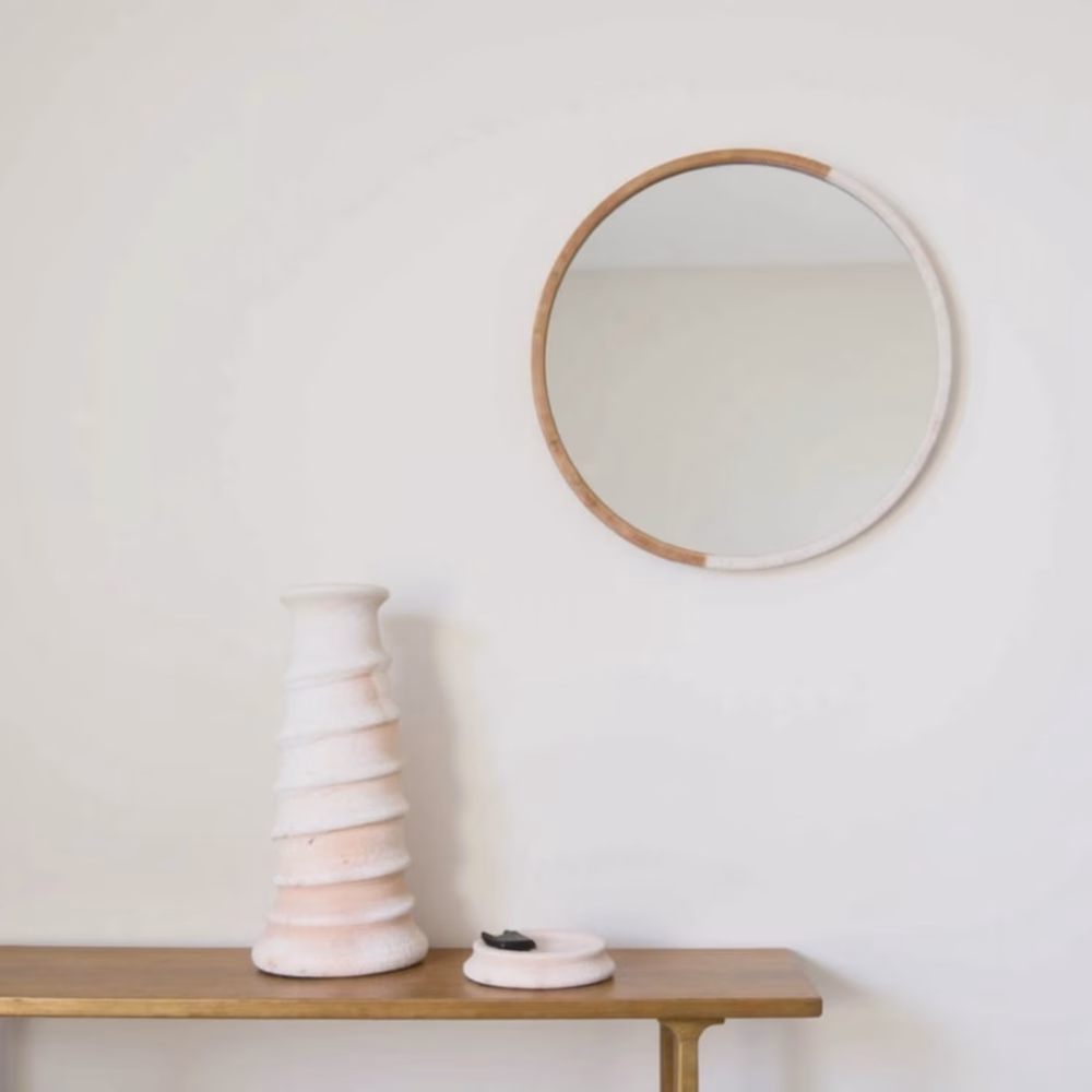 Minimalist long candle holder with round mirror