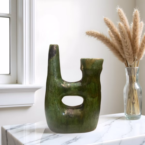 Moroccan ceramic candleholder with pampas grass decoration