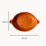 Terracotta oval baking dish top view showing 32cm x 22cm dimensions with handles