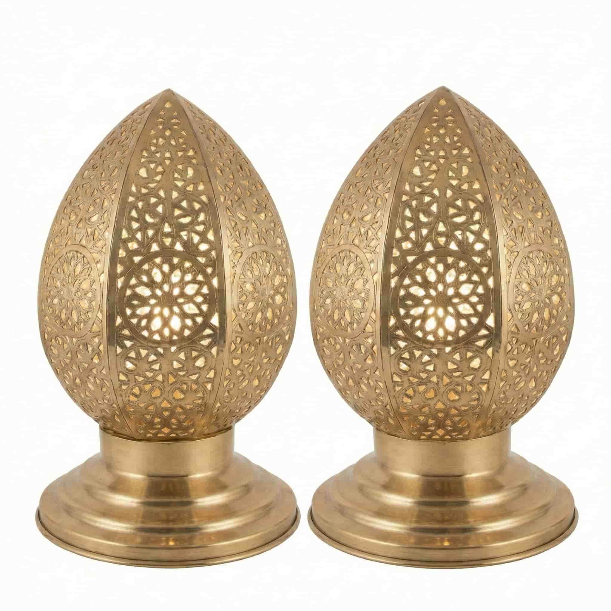 brass filigree table lamp (1) Set of two brass filigree table lamps with hand-pierced geometric patterns on polished round bases